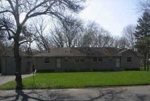 227 Edgewood Ave N