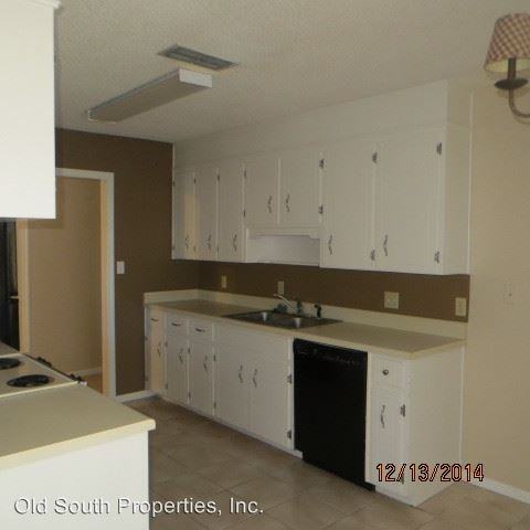 10830 Silver Creek Dr - Photo 3 of 11
