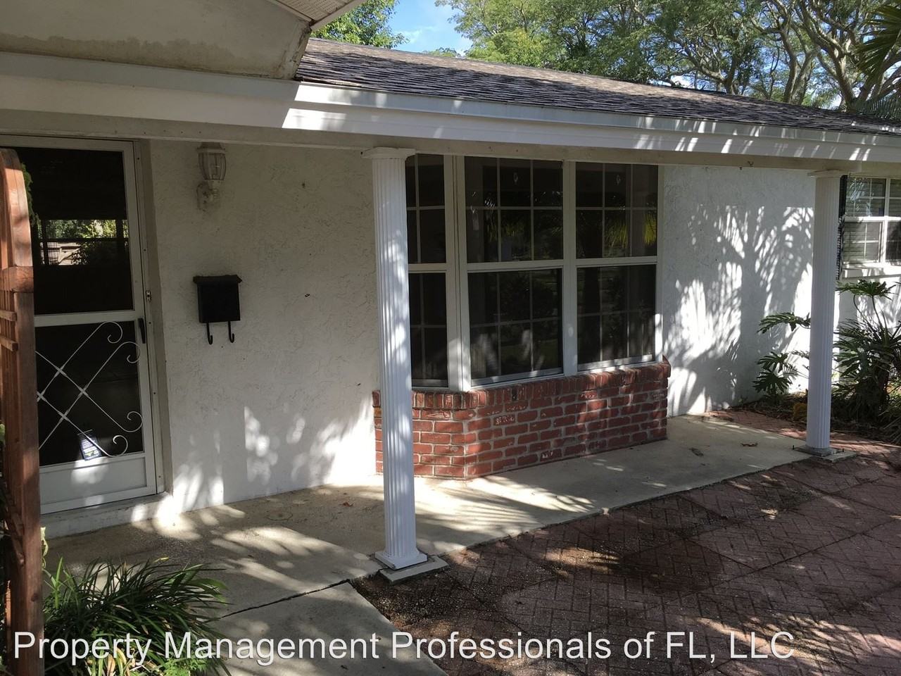 1947 South Carolina Ave NE - Photo 2 of 17