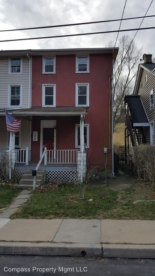 128 N Church St - Photo 2 of 8