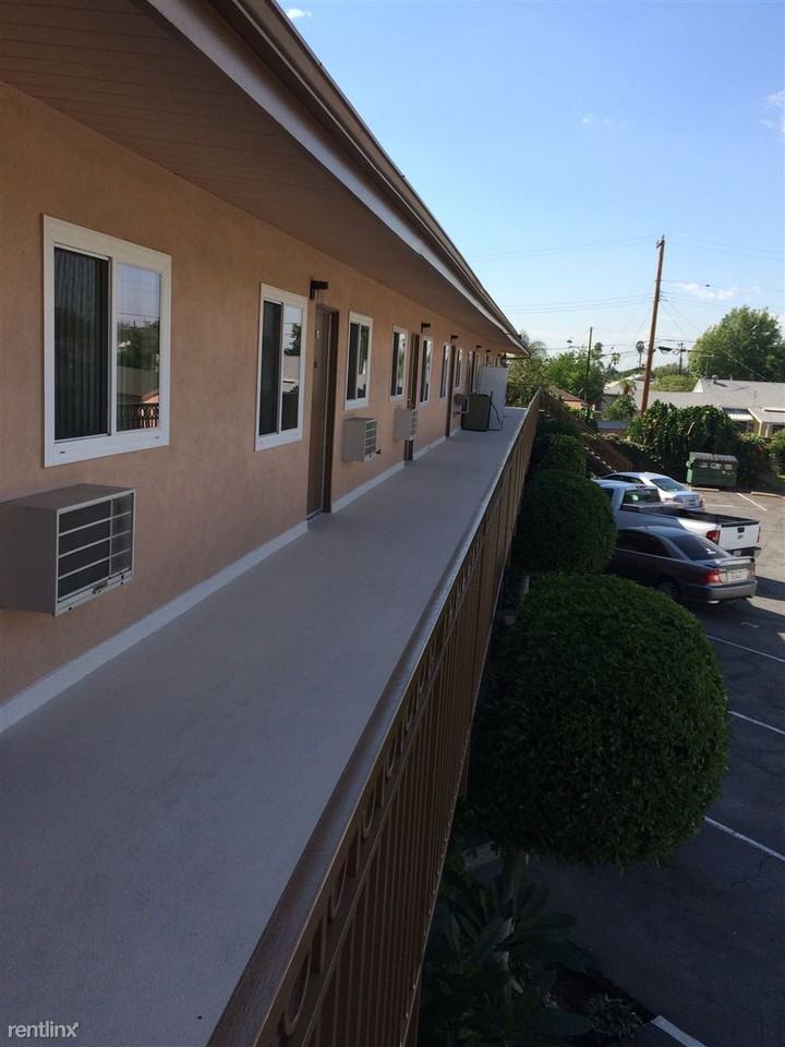 4051 LA Rica Ave - Photo 2 of 7