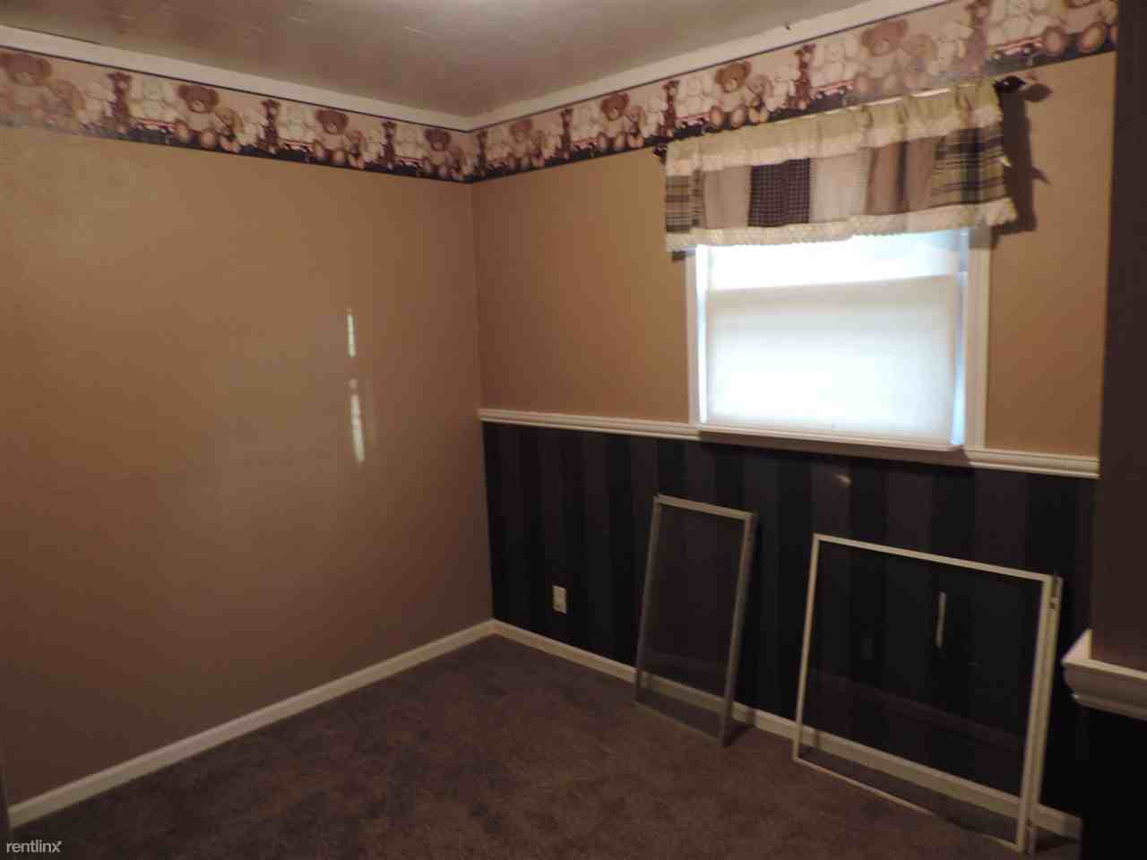 9080 W 525 N - Photo 3 of 5