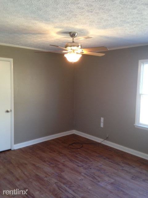 4126 Chalybeate Rd - Photo 3 of 12