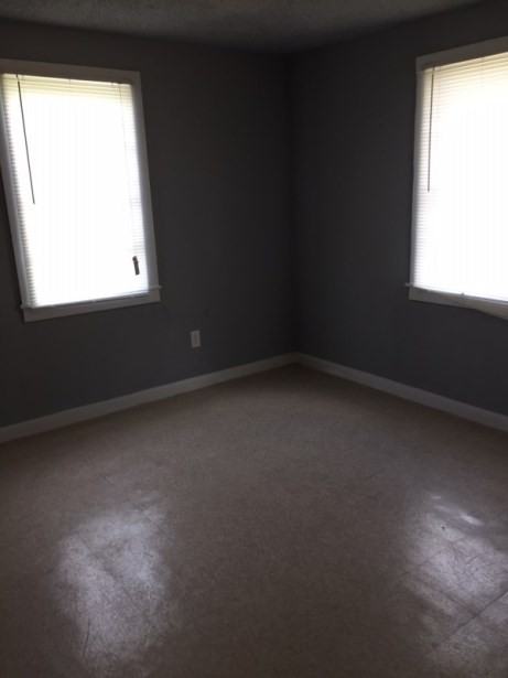 1610 Washam St - Photo 2 of 9