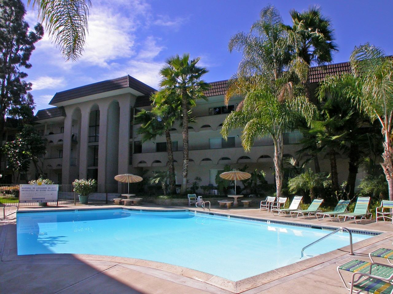 5422 Reservoir Dr #E2