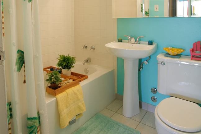 S King Dr & E 33rd Blvd #9-0513 - Photo 3 of 4