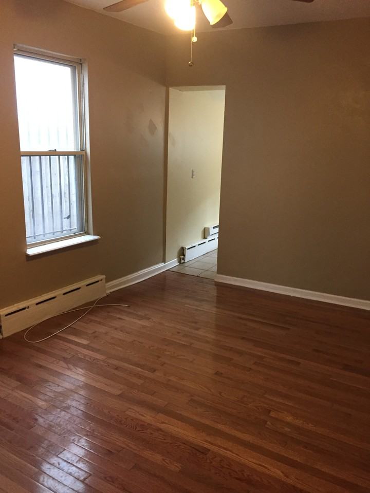 1541 South 20th Street - Photo 2 of 6