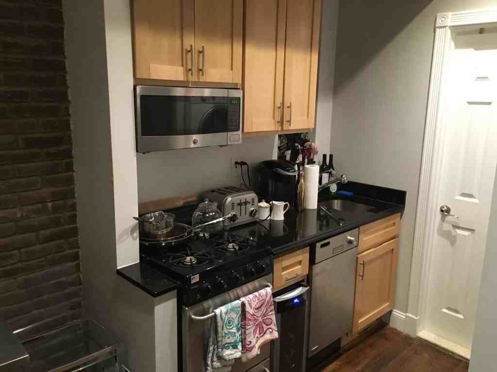 95 Perry Street - Photo 3 of 6
