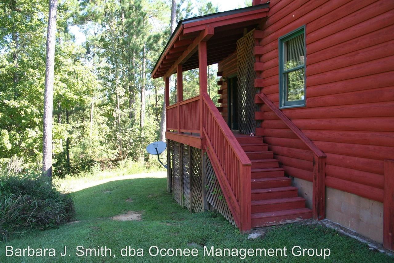 1491 Pullman Cir - Photo 2 of 9