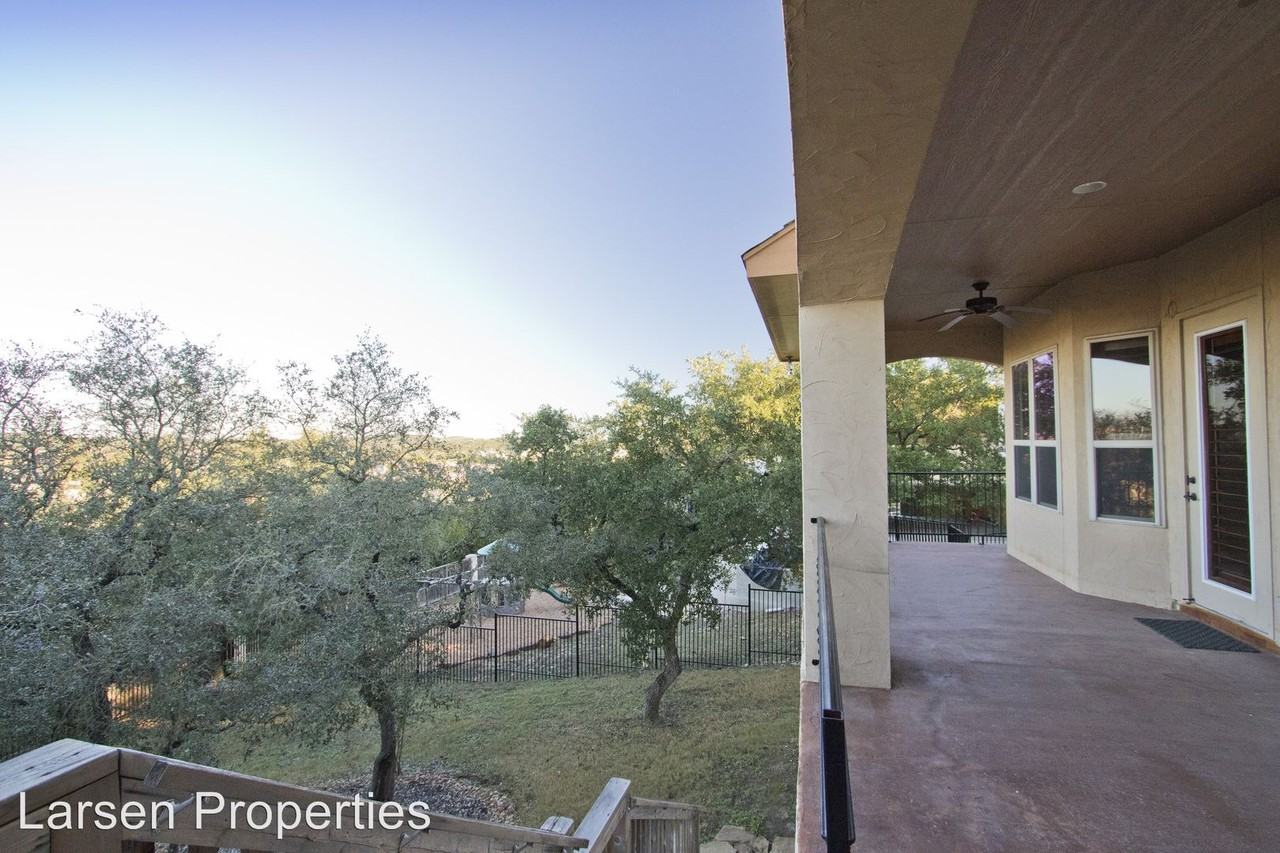 2106 Sawgrass Ridge - Photo 2 of 26