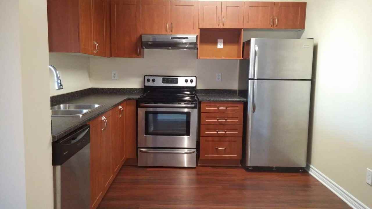 The Queensbury - Photo 2 of 8