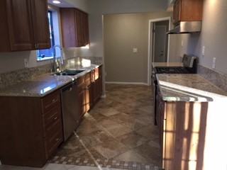 1218 Sheffield Way - Photo 3 of 18