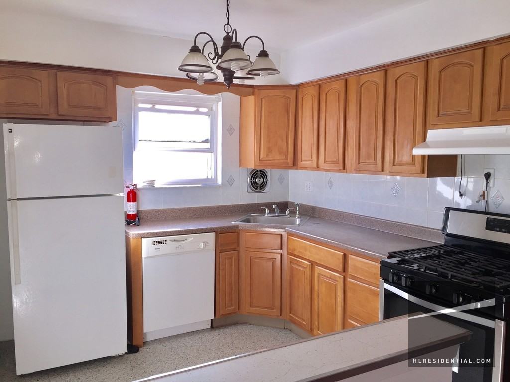 62-20 65th St 1 - Photo 3 of 8