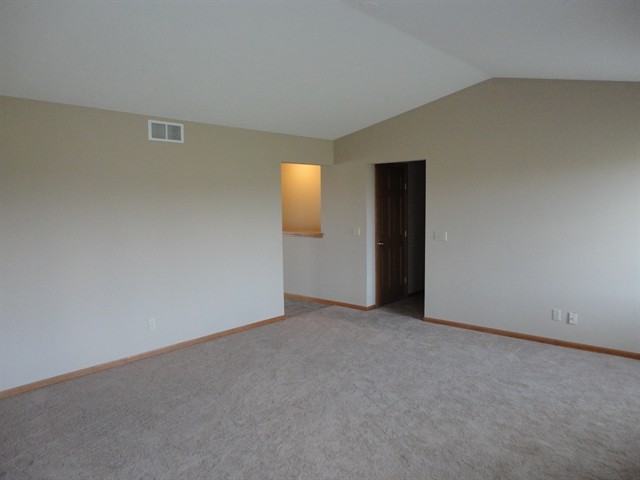 539 Par Pl - Photo 2 of 10