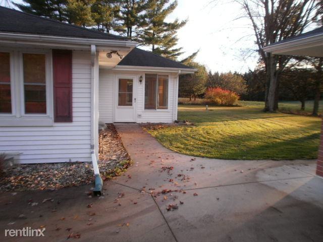 14660 S Enzian Rd - Photo 3 of 19