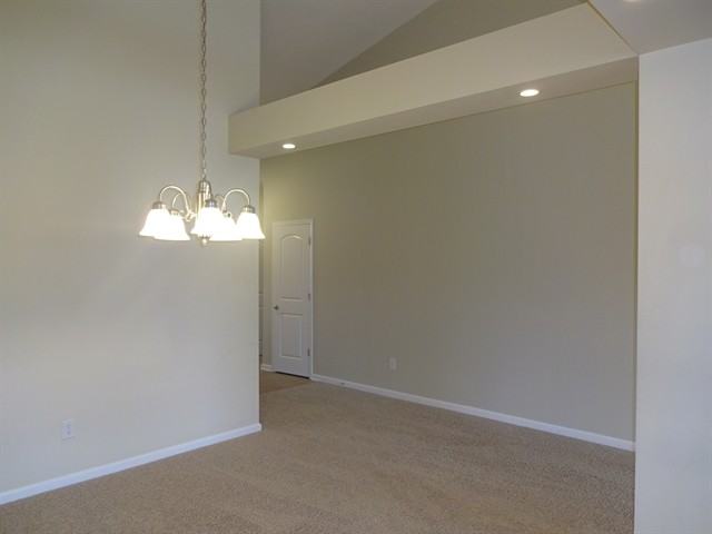 10447 Hunters Crossing Blvd - Photo 3 of 23