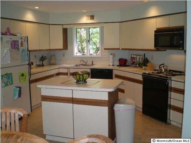 69 E Branch Rd - Photo 2 of 3