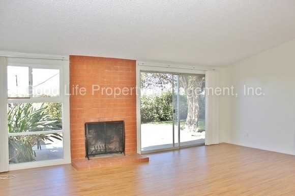 2556 Melbourne Dr - Photo 3 of 19