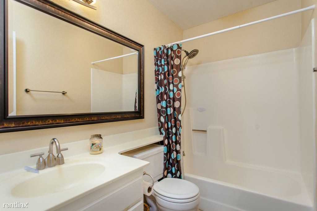 3561 Countryside Ln - Photo 3 of 20