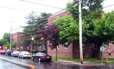 1465 E Main St, Bridgeport, CT 06608 1 Bedroom Apartment ...