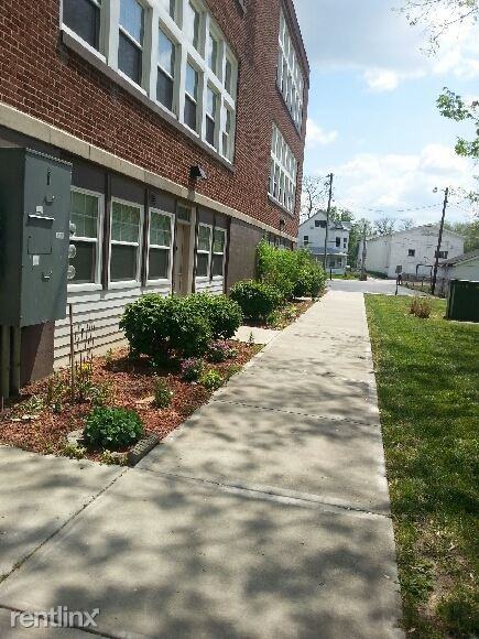 211 Matilda St - Photo 2 of 11