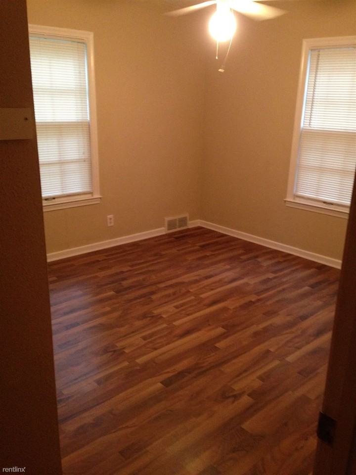 4234 Beverly Dr - Photo 2 of 16