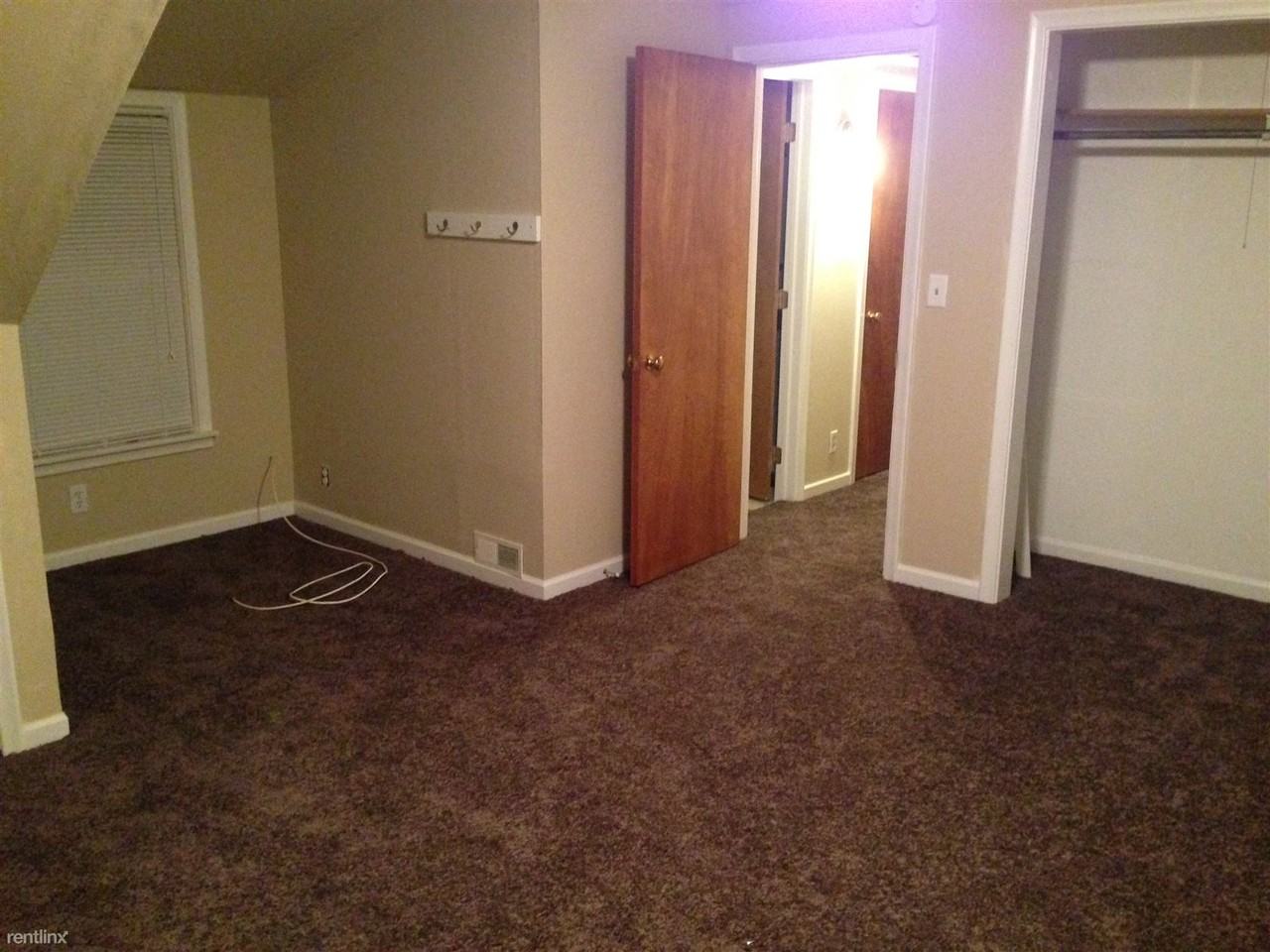 4234 Beverly Dr - Photo 3 of 16