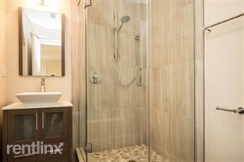 127 Cornell St - Photo 3 of 10