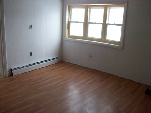 26 Bellevue St #4 - Photo 3 of 5