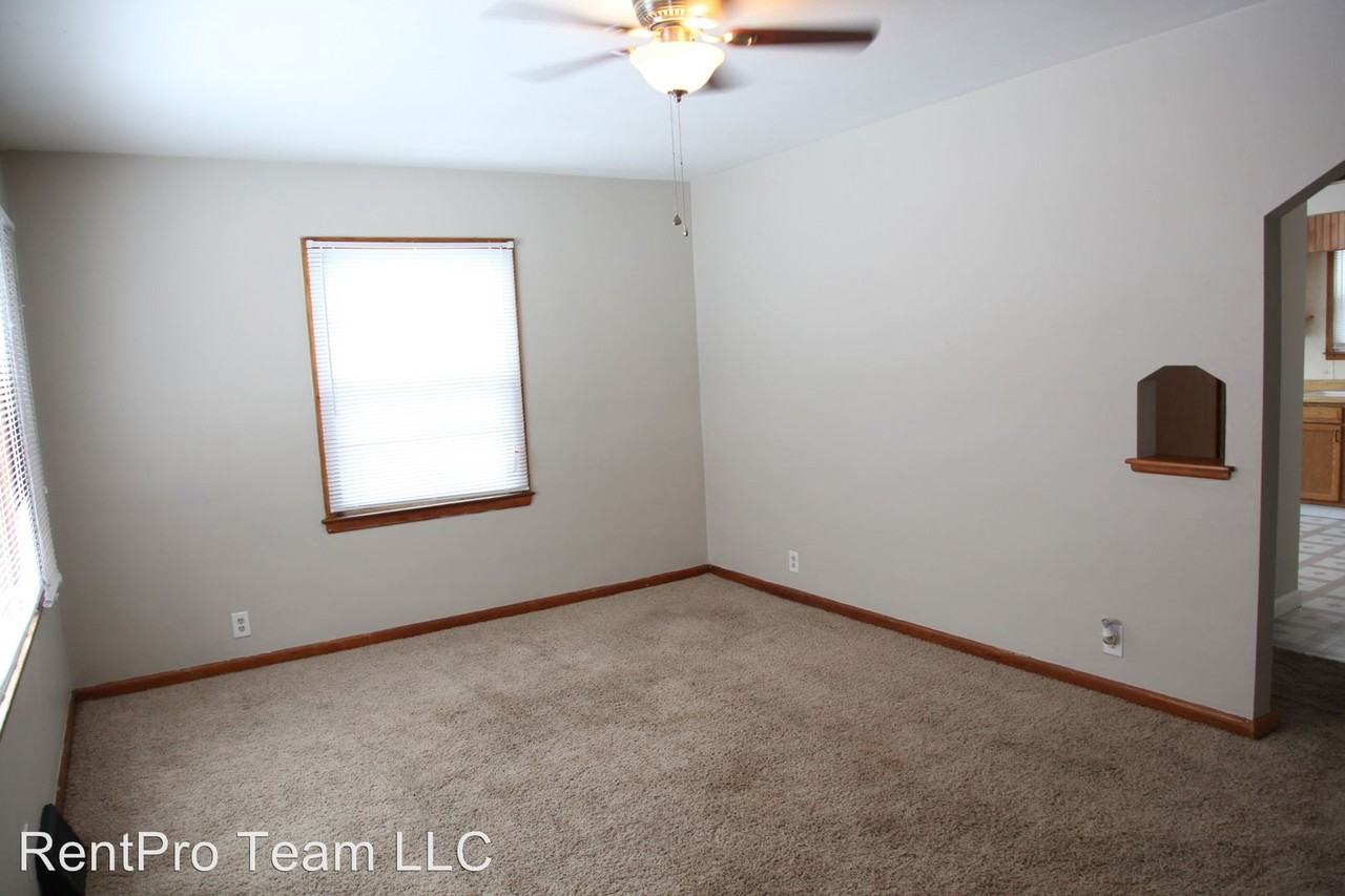 3416 9th St - Photo 2 of 15