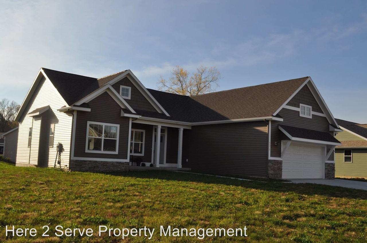 4576 Gordonshire NW - Photo 3 of 18