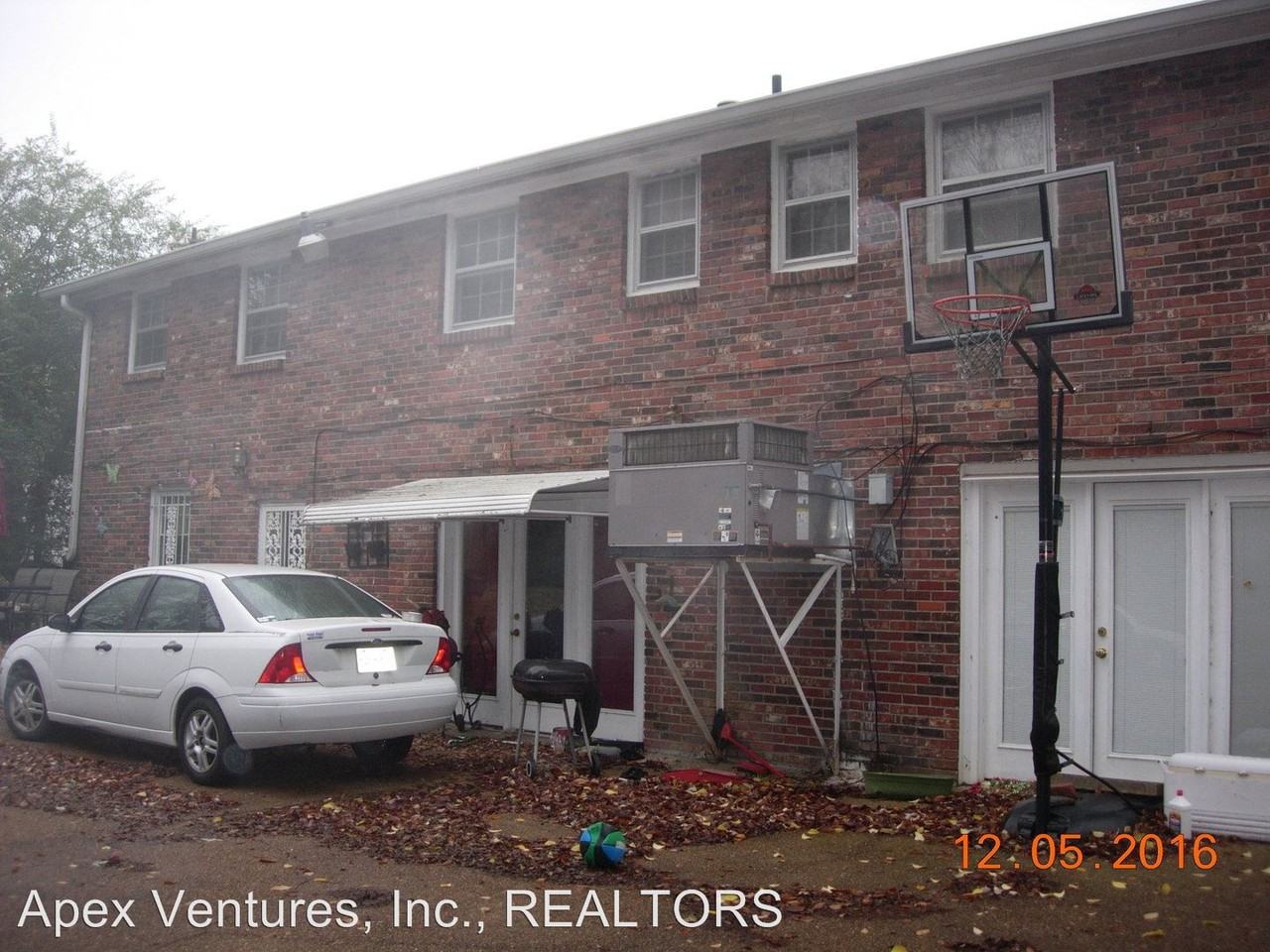 2532 Edge O Lake Dr - Photo 3 of 16