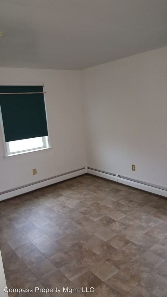 96 Holstein Dr - Photo 3 of 20