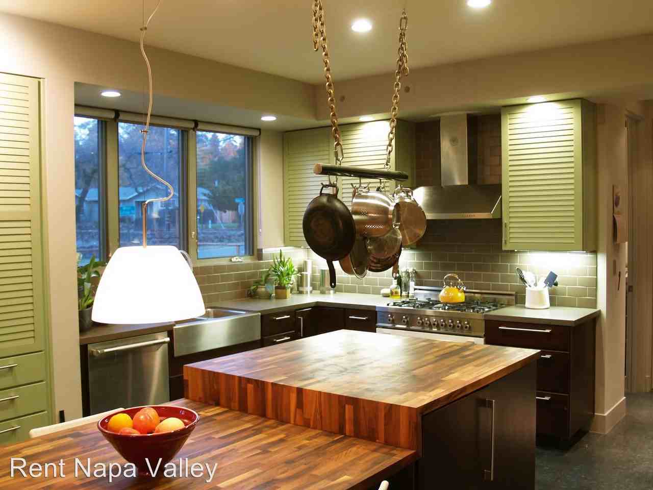 469 Sky Oaks Dr - Photo 3 of 11