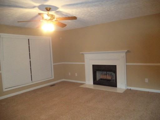 7633 Callow Cove Ln - Photo 2 of 18