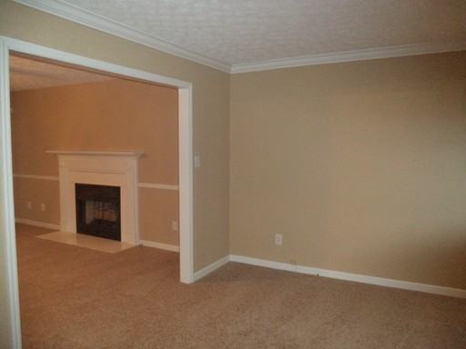 7633 Callow Cove Ln - Photo 3 of 18