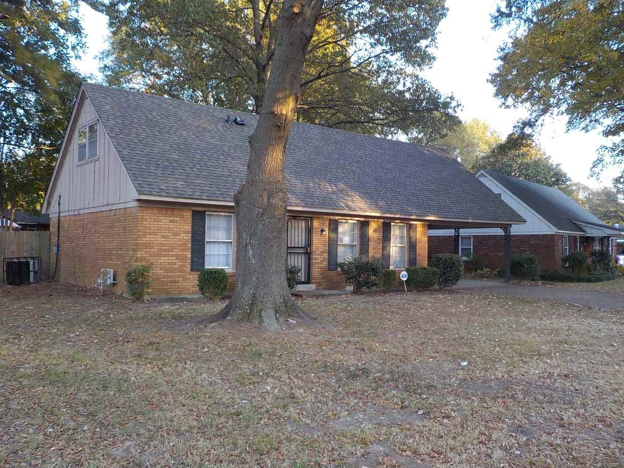 2828 Birchfield Dr - Photo 2 of 5
