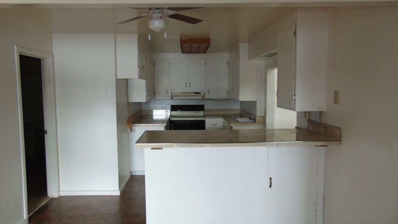 11839 Widgeon Way - Photo 2 of 18