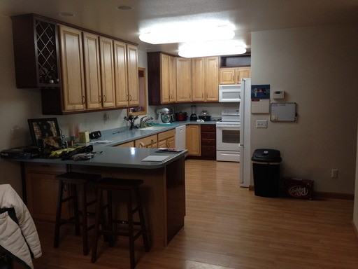 1008 Joyce Dr - Photo 3 of 8