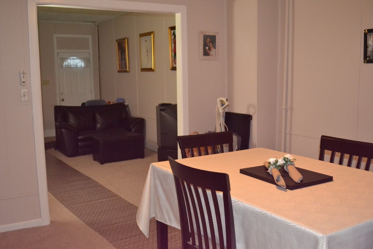 2828 Ellicott Driveway - Photo 2 of 5