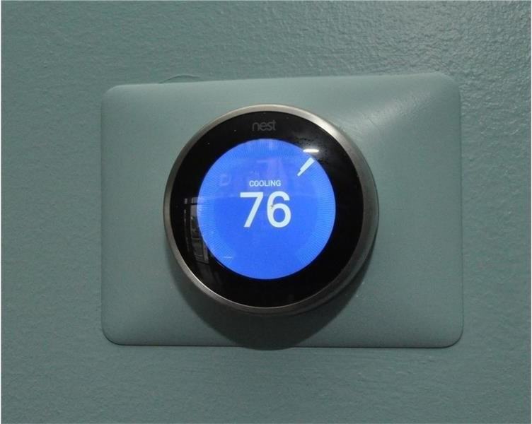 319-315 Trafalgar Square - Photo 3 of 17