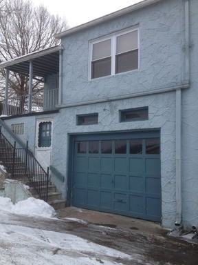 129 Poling Ave - Photo 3 of 3