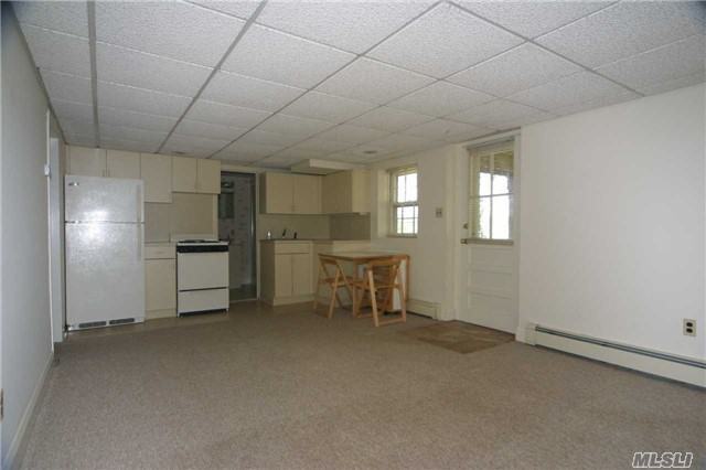 37 Lone Oak Dr - Photo 2 of 18