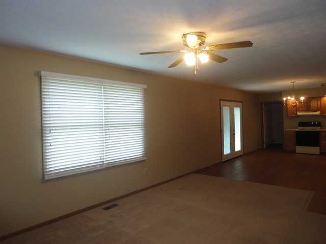 1331 Larrel Ln - Photo 3 of 16