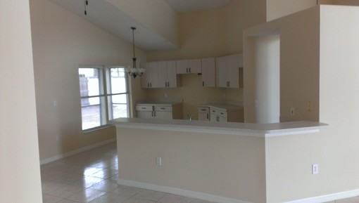 2923 Colleen Cir - Photo 3 of 4