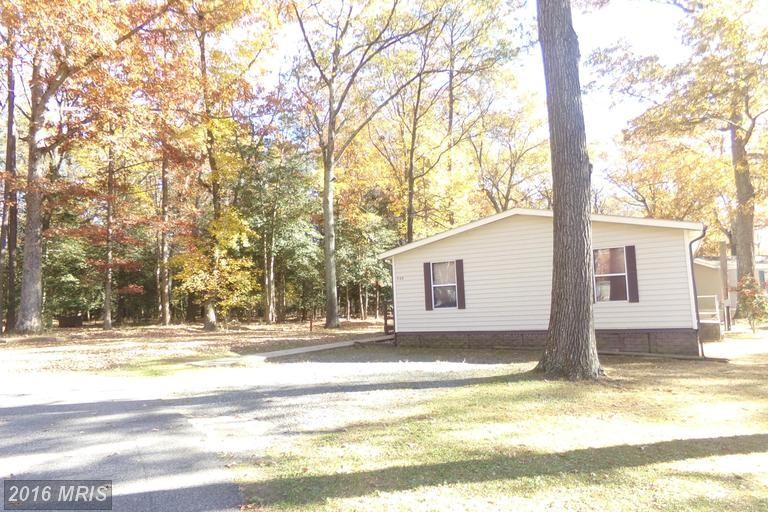 10201 Bee Oak Rd - Photo 2 of 24