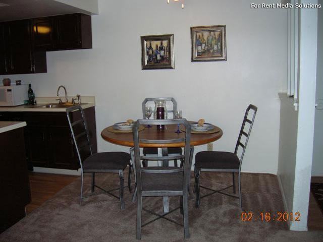 Aspenwood Apartments - Photo 2 of 7