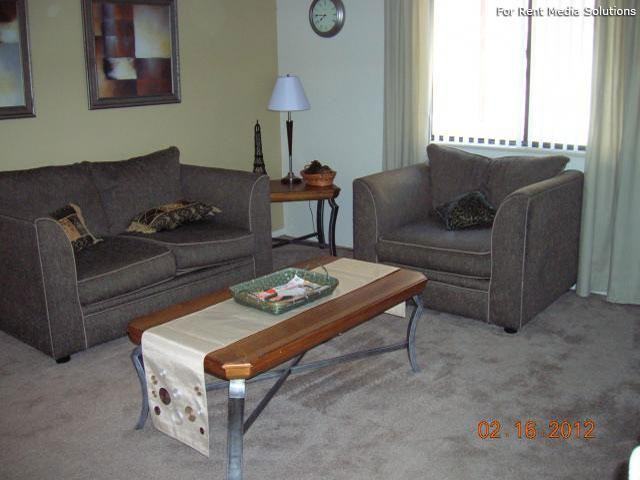 Aspenwood Apartments - Photo 3 of 7