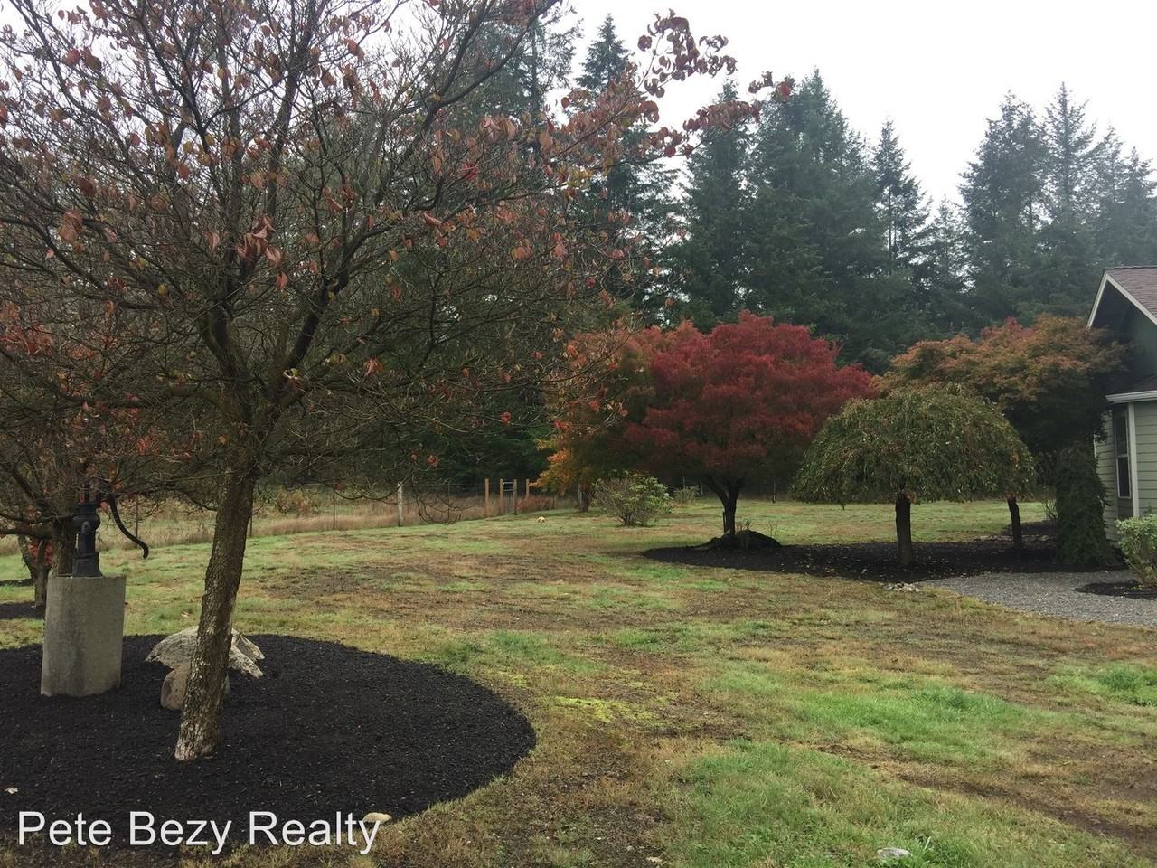 2400 180th Ave SE - Photo 3 of 3