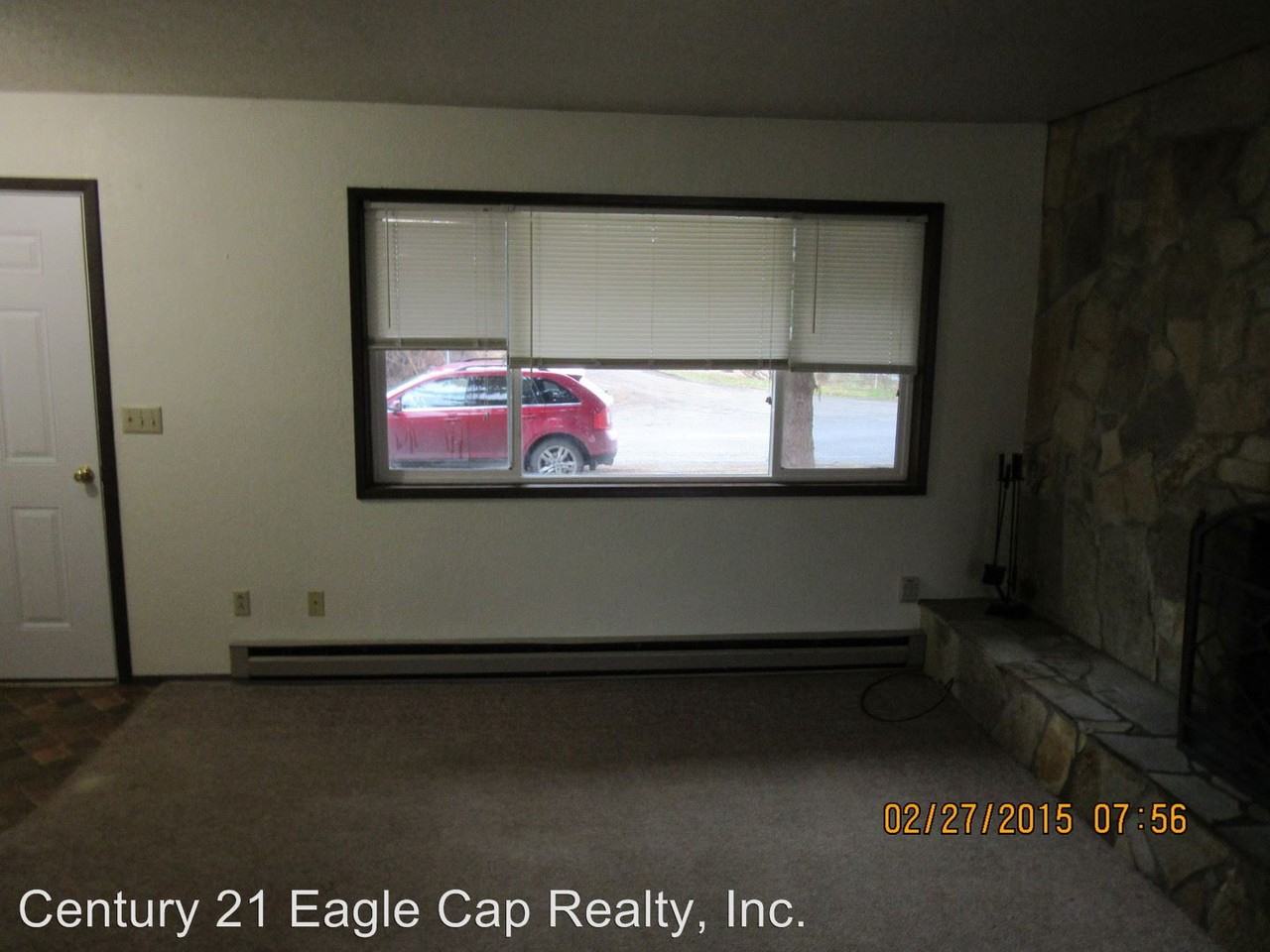 397 E Center St - Photo 3 of 11